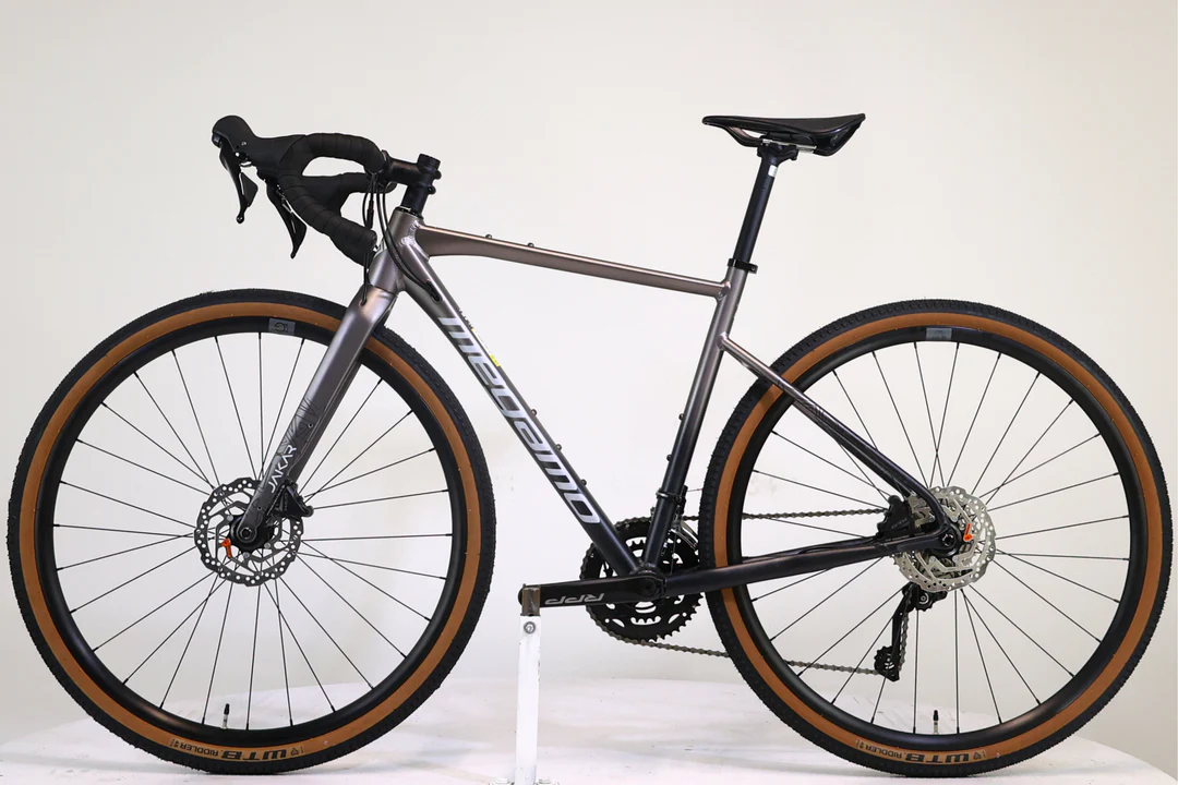 Gravel - MEGAMO - Jakar 30 GRX 2025 – Image 6